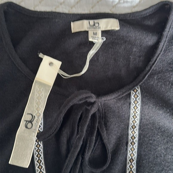 YA Los Angeles Boho Peasant Tassel Hem Trim Long Sleeve Cotton blend Top Size M - Picture 6 of 10